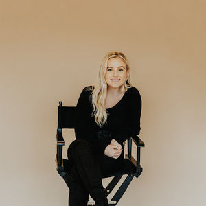 Meet your Posher, Alina